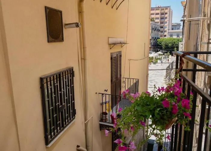 Casa Duci - Historic Center * פלרמו